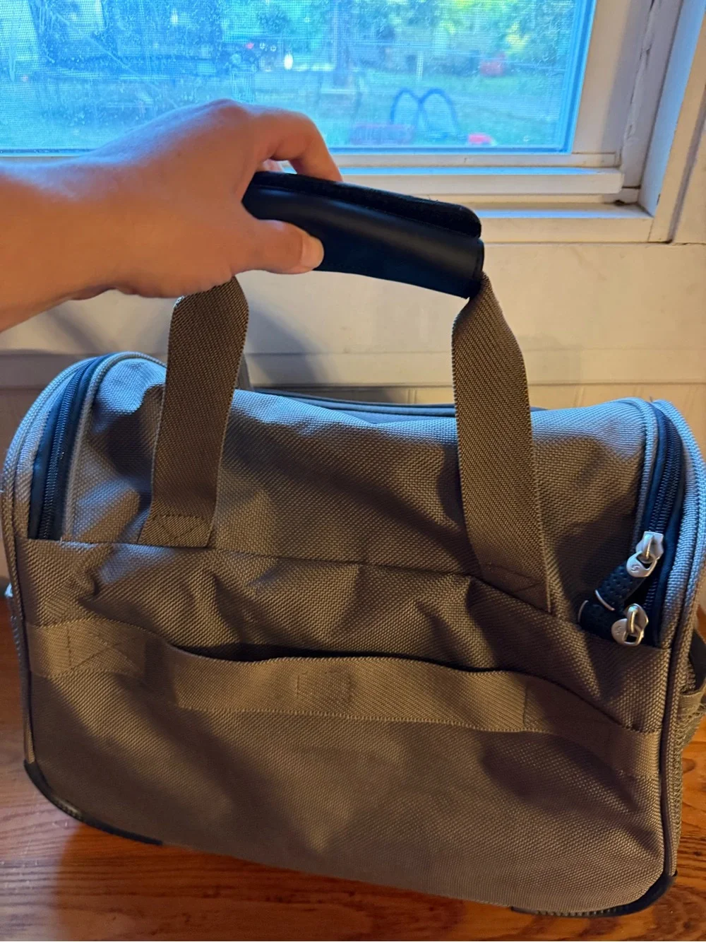 Samsonite Men's Rugged Fabric Travel Duffel Bag in Olive Green
